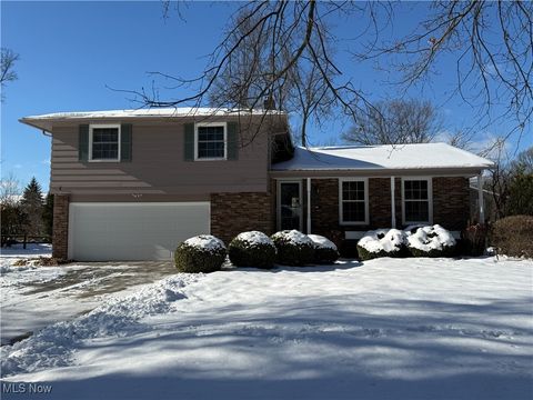 606 Wellfleet Drive, Bay Village, OH 44140 - #: 5175949