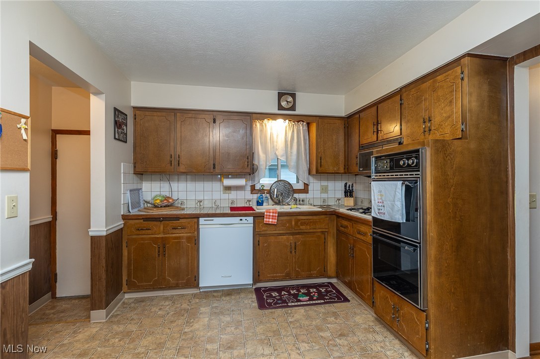 Whitewood Acres - Residential