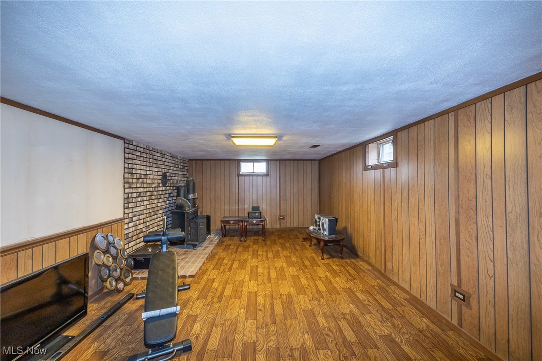 Whitewood Acres - Residential