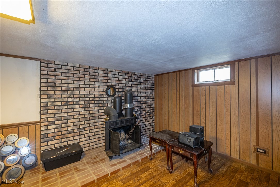 Whitewood Acres - Residential