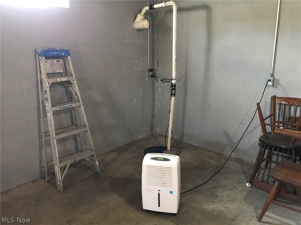 Connecticut Western Reserve - Residential