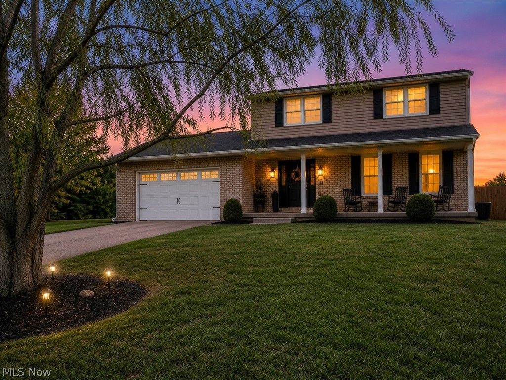 Photo of 12208 Yuma Circle NW, Uniontown, OH 44685 (MLS # 5207013)