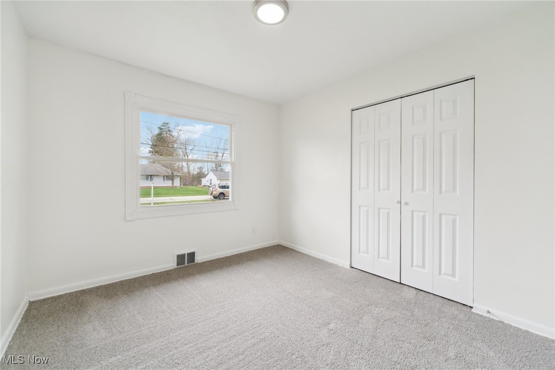 6523 Charles Road, North Olmsted, Ohio image 26