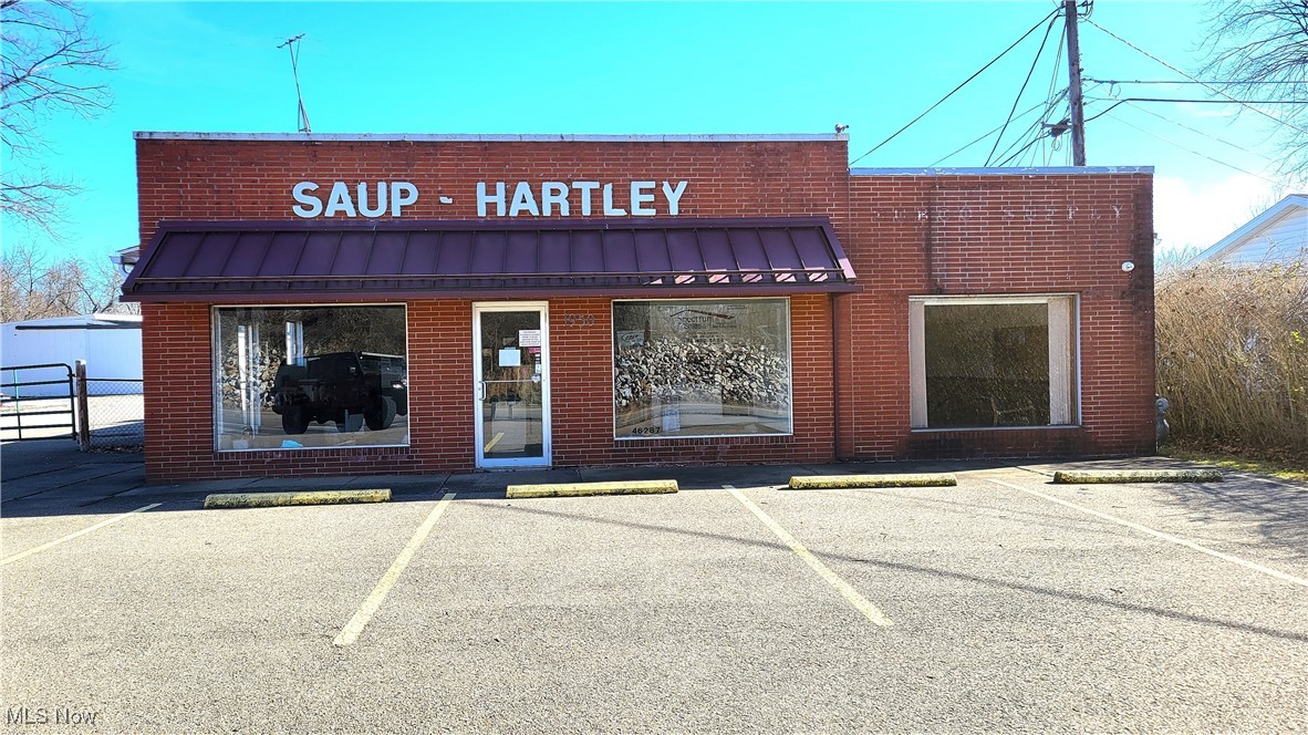 Briarcliff - Commercial Sale
