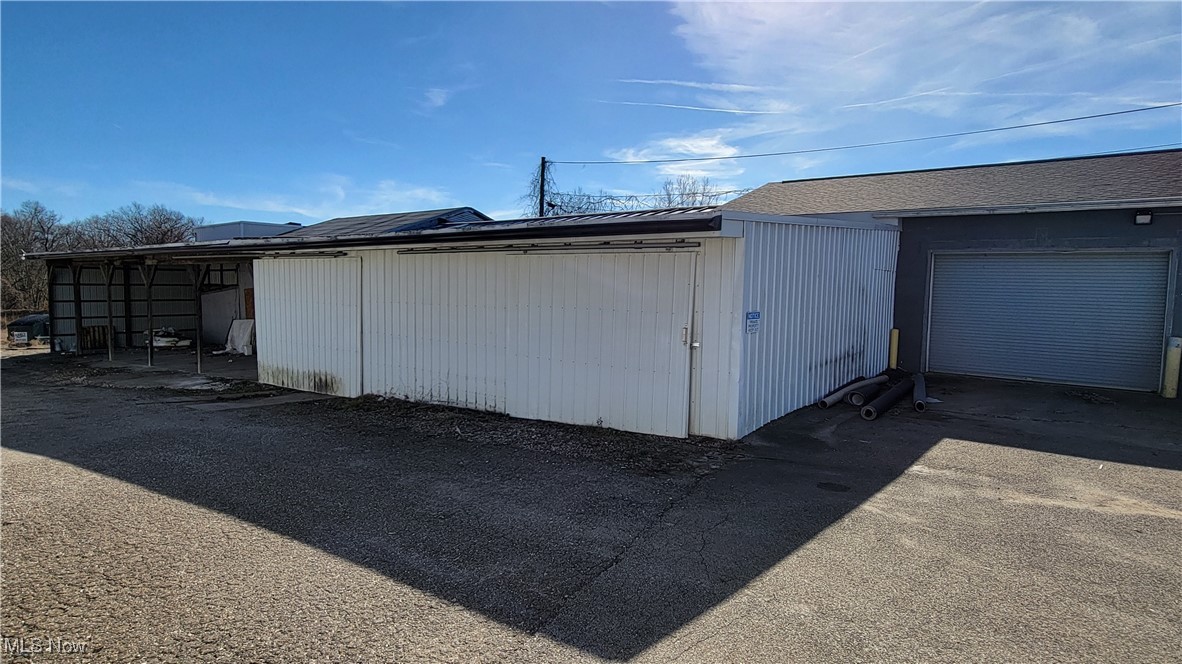 Briarcliff - Commercial Sale