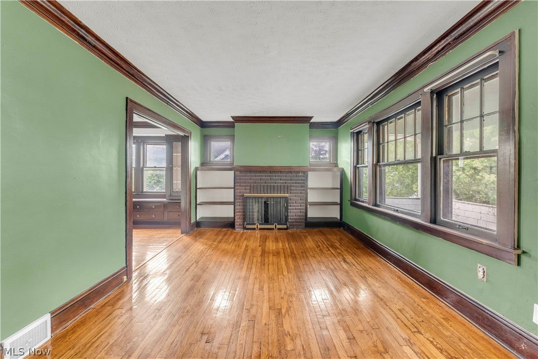 1467 Larchmont Road 2/UP