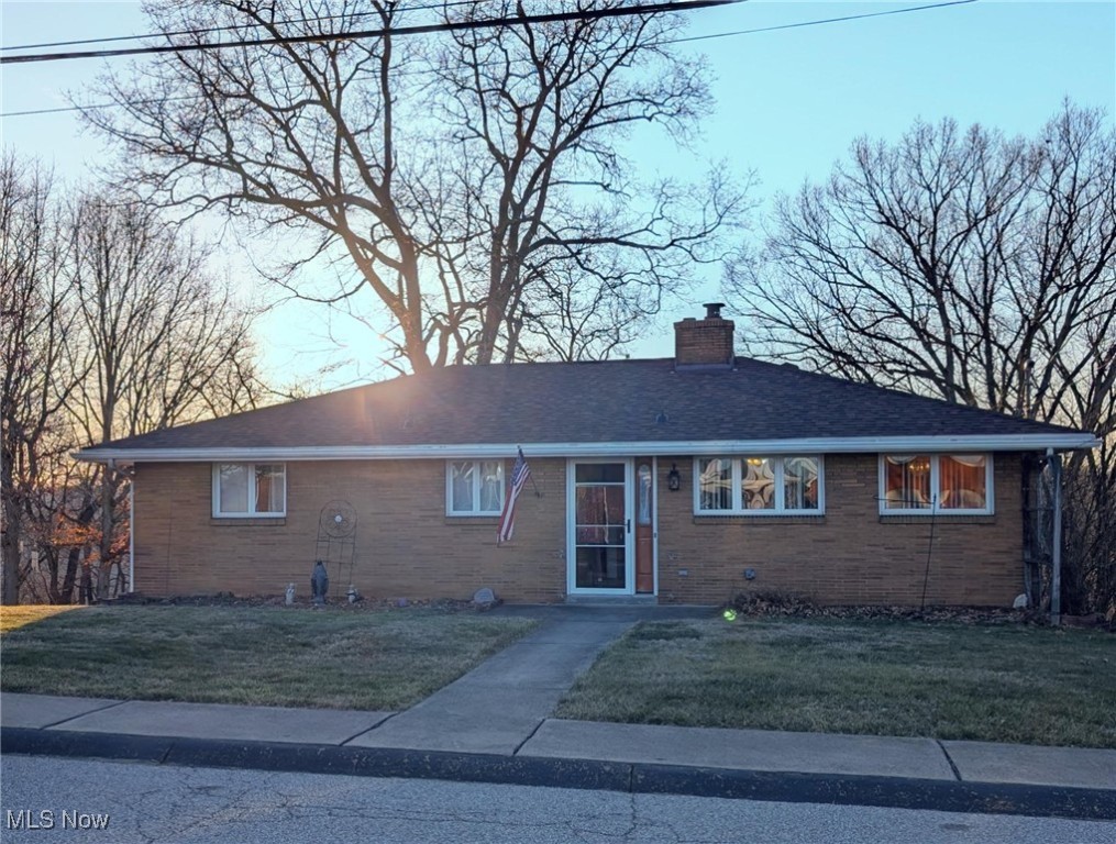 143 St Johns Road, Weirton, West Virginia image 1