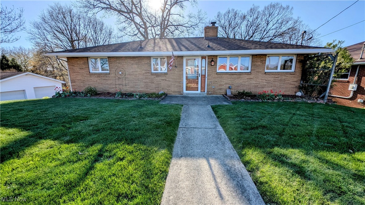 143 St Johns Road, Weirton, West Virginia image 2