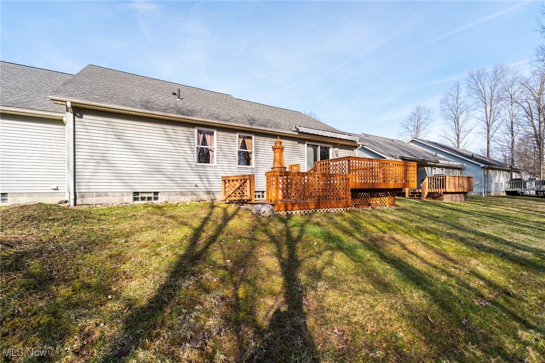421 Hills Creek Road, Brookfield, Ohio image 35