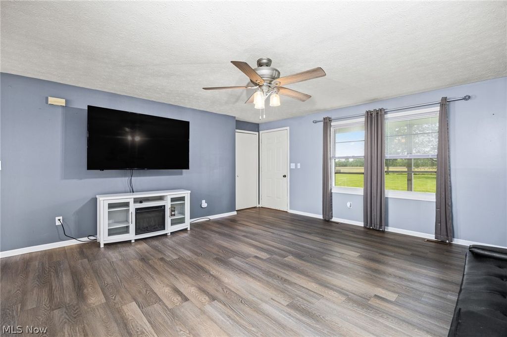 Photo of 18746 Baird Road, Wellington, OH 44090 (MLS # 5212059)