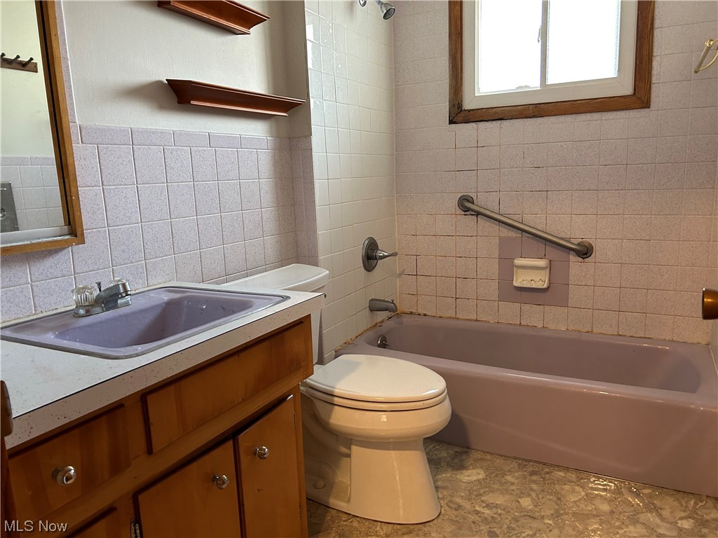 South Park - Residential Income