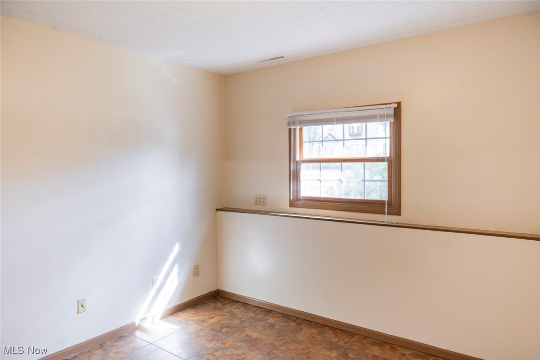 315 Harris Street, Kent, Ohio image 27