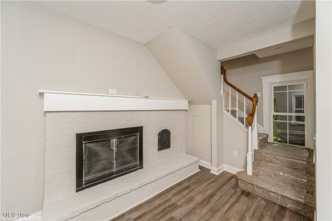 Crawford - Residential