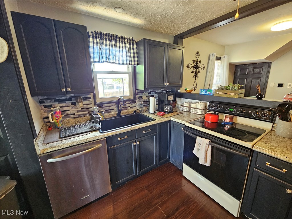 Elworthy Helwick - Residential