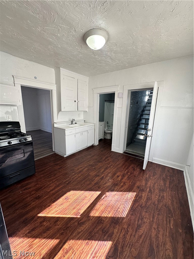 837 Wayside Road 2