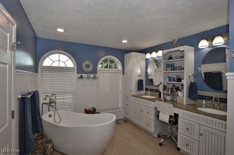 Atwood Lake / Paradise Point - Residential