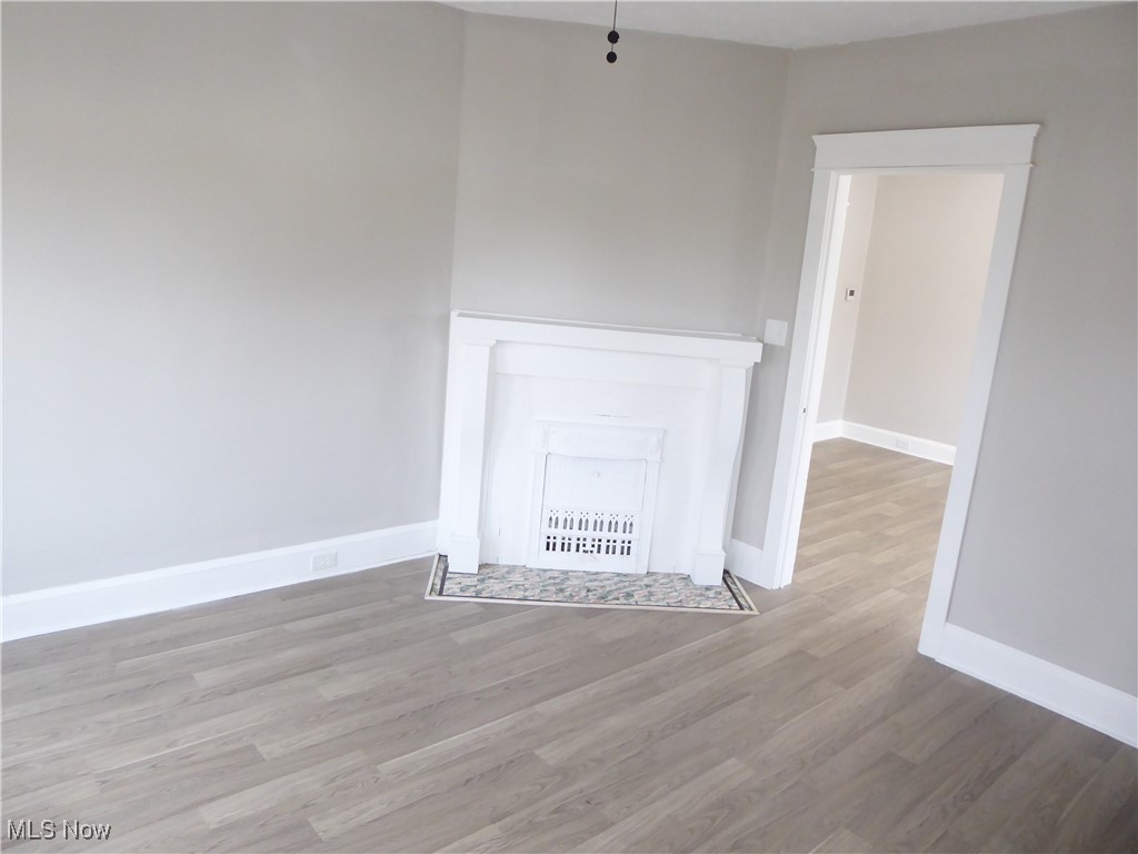 2032 W 98th Street