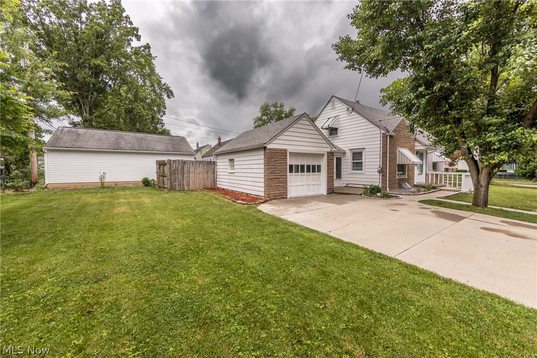 Friedhaven - Residential