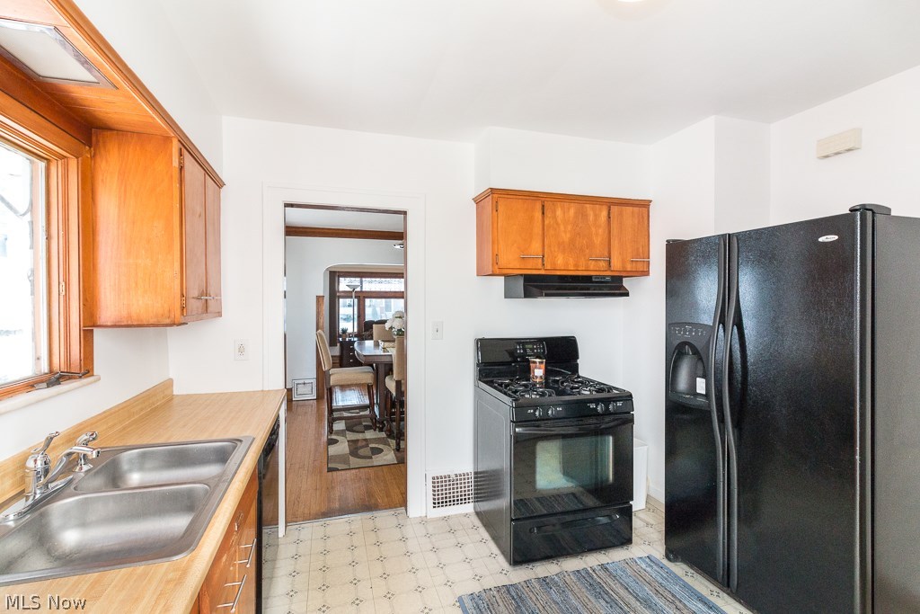 Hollywood Park - Residential