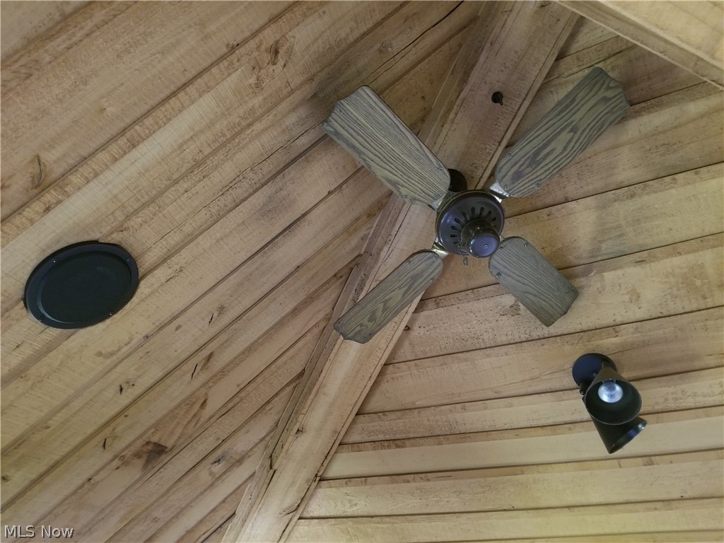 Township/Hubbard Sec 68 Origi - Residential