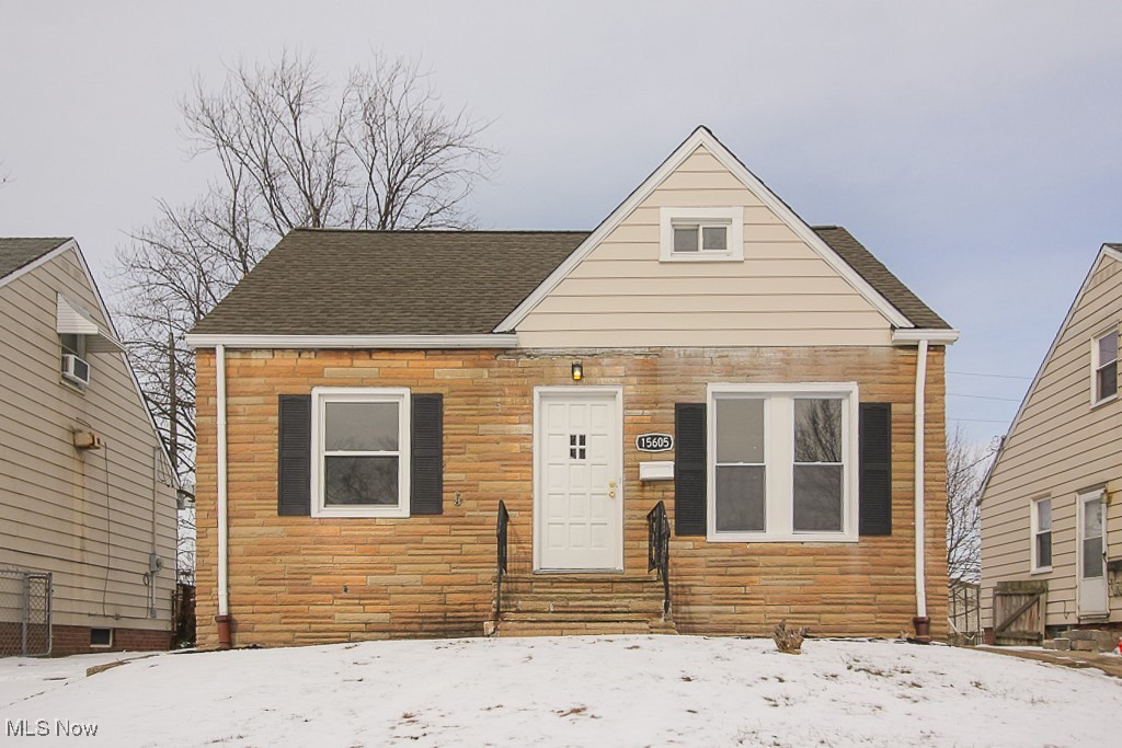 15605 Benhoff Drive, Maple Heights, Ohio image 1