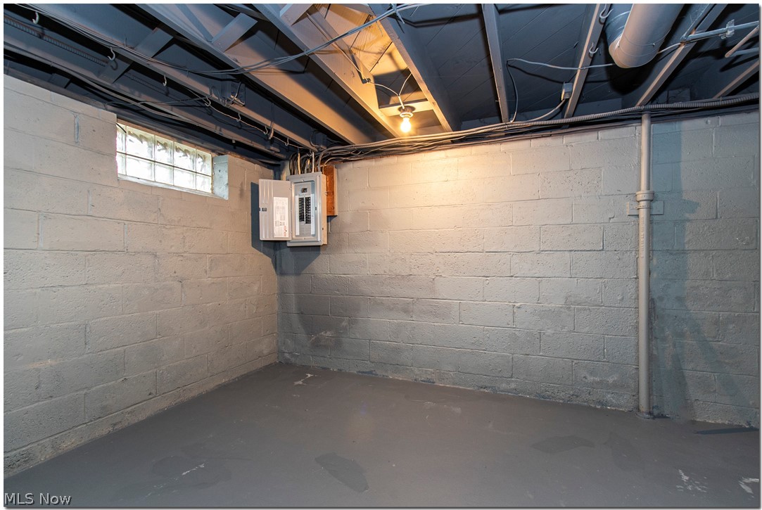 Center Hwy Allotment 02/Waid & - Residential