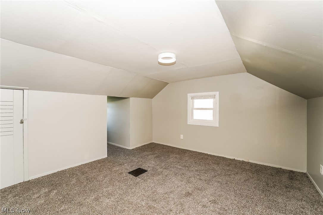 Lee Harvard Square - Residential