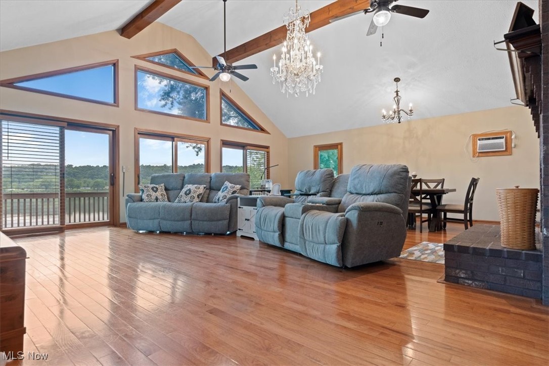 Vienna, West Virginia 26105, United States, 2 Bedrooms Bedrooms, ,3 BathroomsBathrooms,Residential,Active,148761