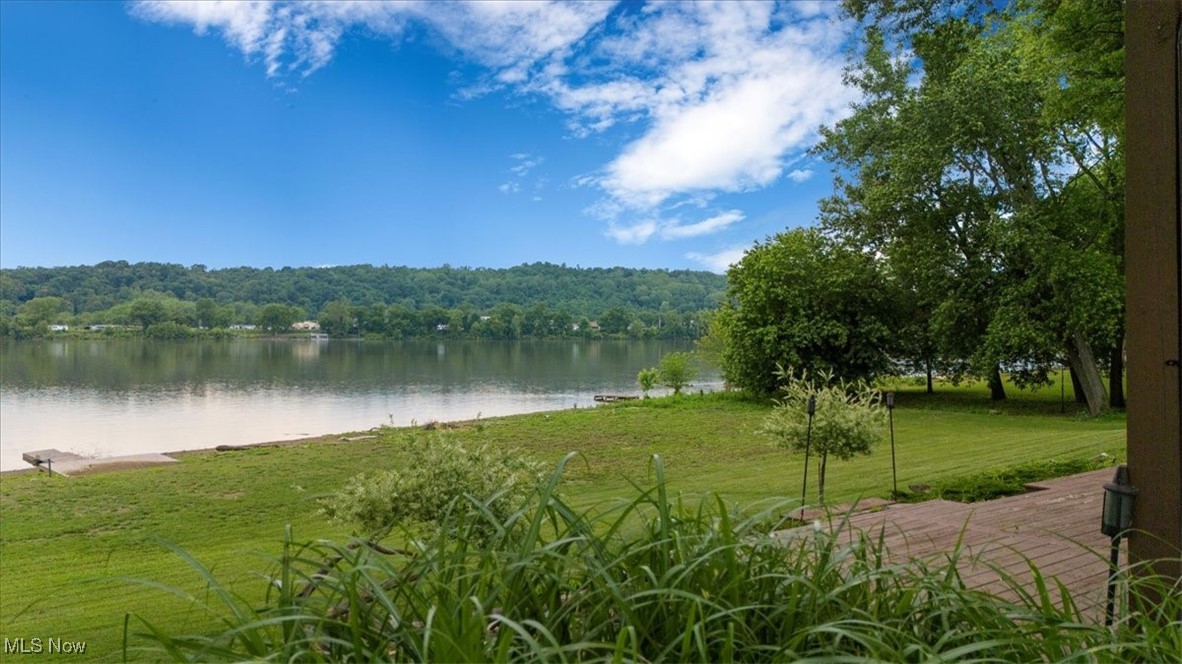 Vienna, West Virginia 26105, United States, 2 Bedrooms Bedrooms, ,3 BathroomsBathrooms,Residential,Active,148761