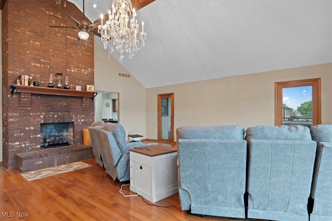 Vienna, West Virginia 26105, United States, 2 Bedrooms Bedrooms, ,3 BathroomsBathrooms,Residential,Active,148761