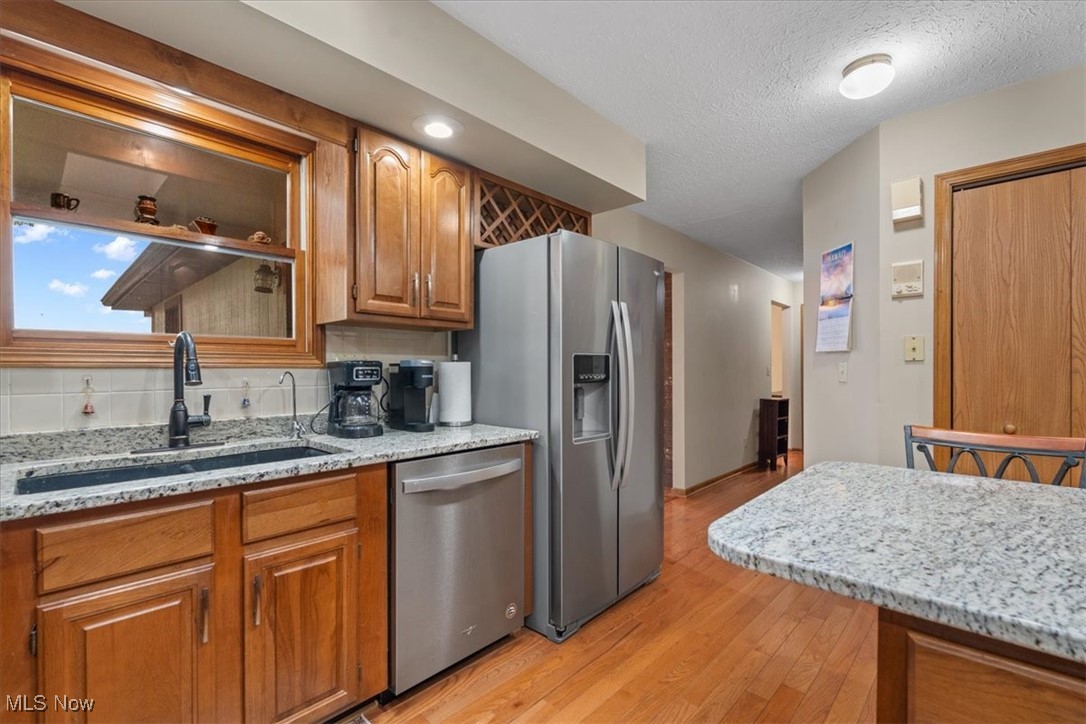 Vienna, West Virginia 26105, United States, 2 Bedrooms Bedrooms, ,3 BathroomsBathrooms,Residential,Active,148761