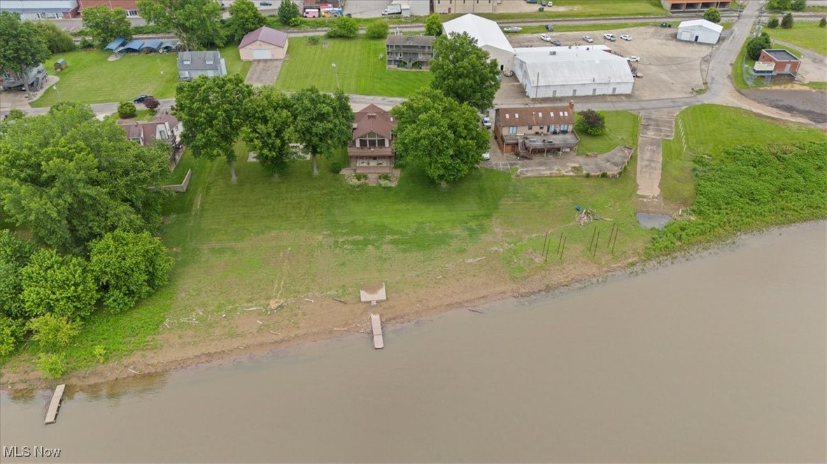 Vienna, West Virginia 26105, United States, 2 Bedrooms Bedrooms, ,3 BathroomsBathrooms,Residential,Active,148761