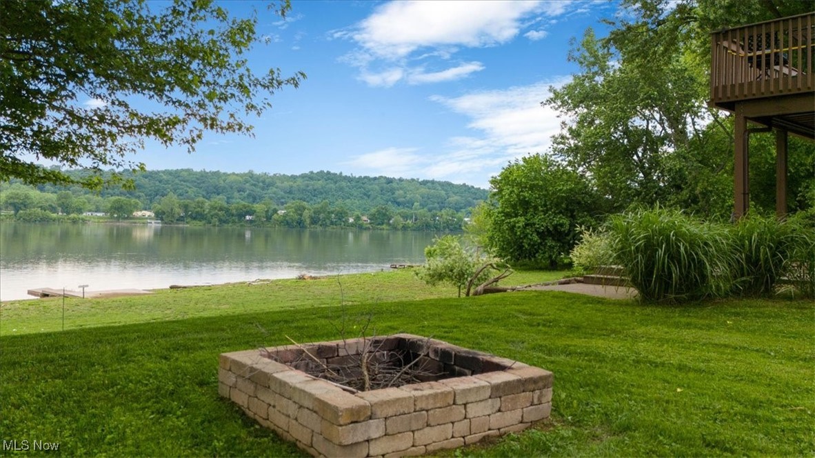 Vienna, West Virginia 26105, United States, 2 Bedrooms Bedrooms, ,3 BathroomsBathrooms,Residential,Active,148761