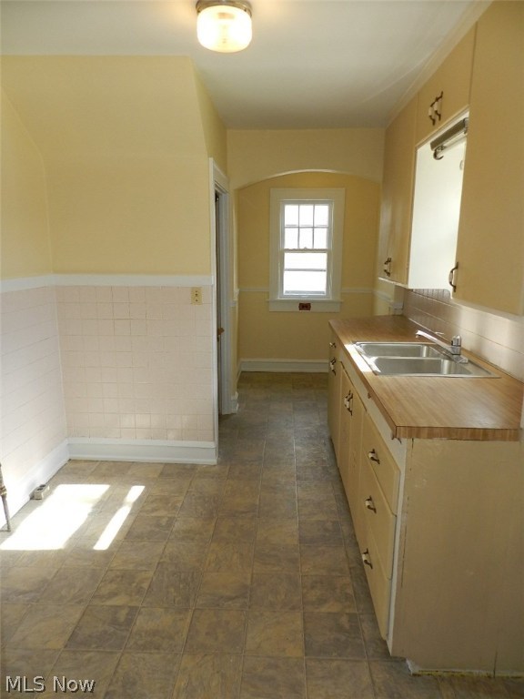 Home Gardens - Residential