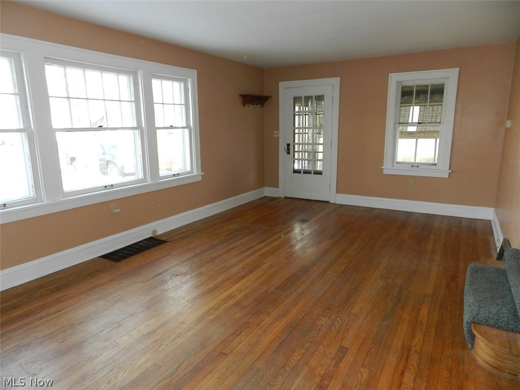 Home Gardens - Residential