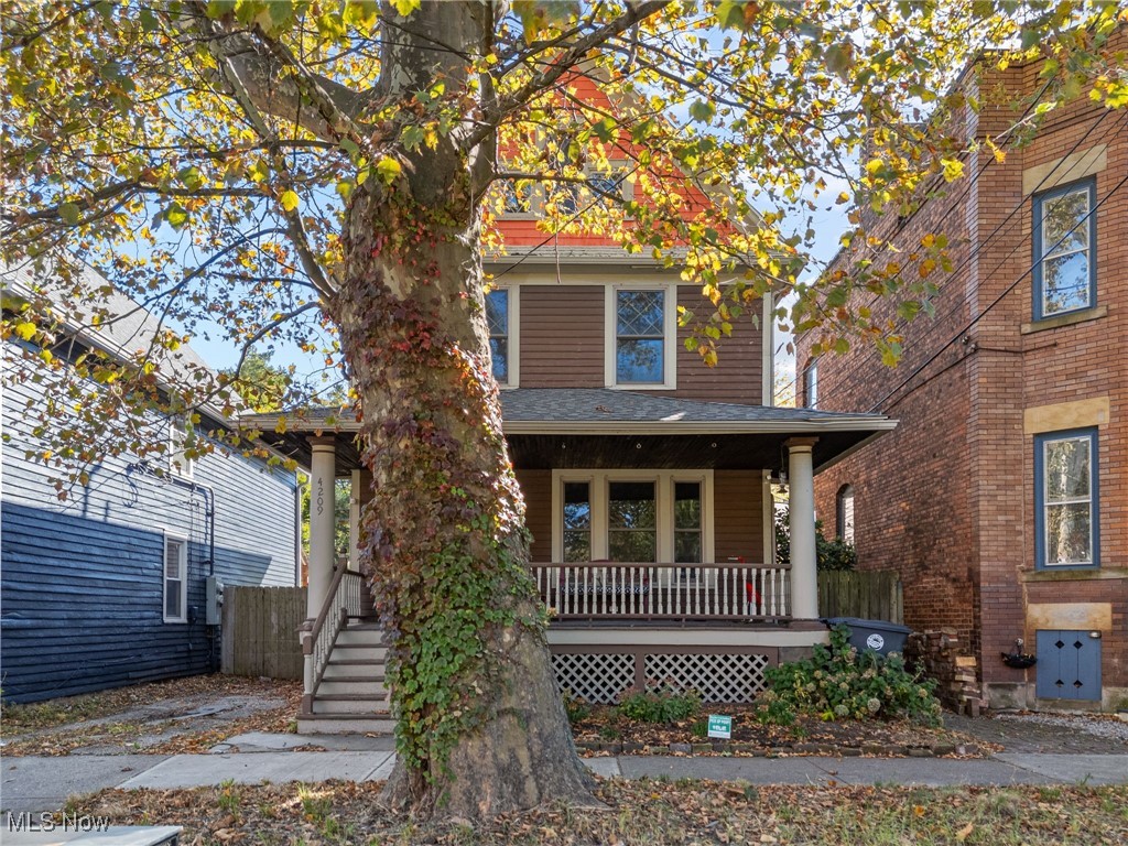4209 Woodbine Avenue