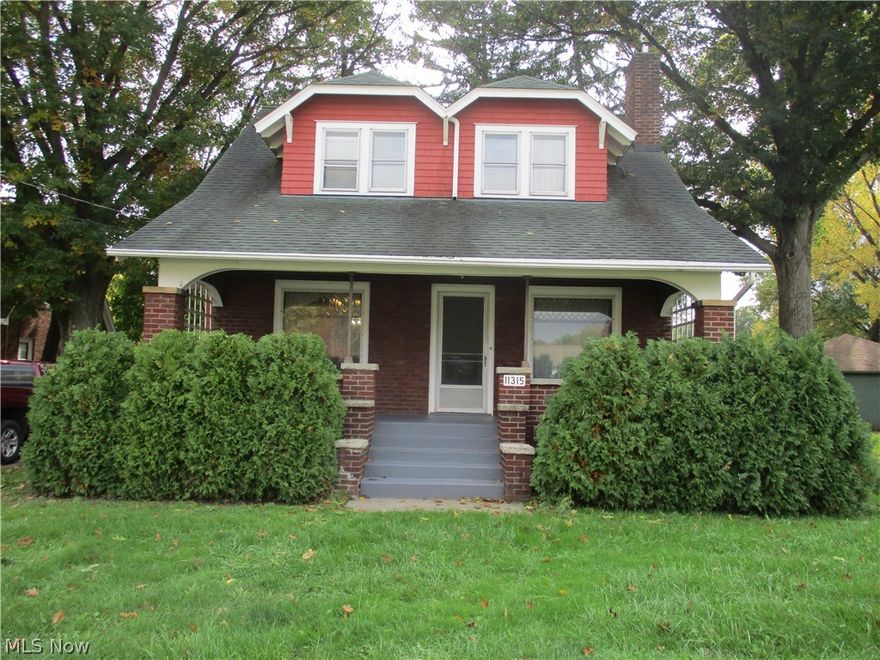 Nice Brick & Wood 2-Story Colonial home on approx. 1/2 an acre. Includes 3 bed 1 bath - Extra office on 1st floor. Nice location near the 76 exit. Many upgrades including electric, kitchen décor, etc.