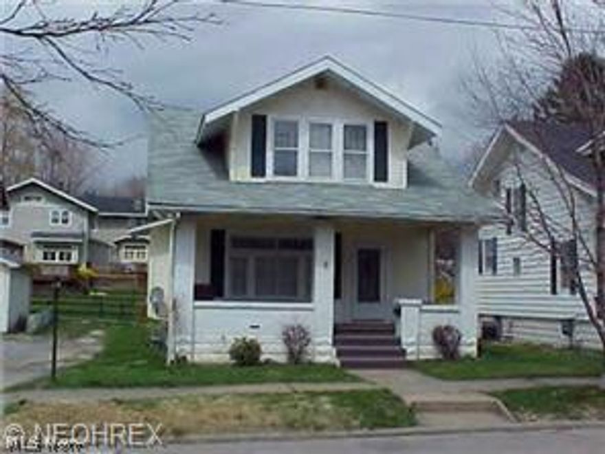 Great location for this cute "move in ready" home near city park, YMCA, & schools.  Hardwood floors throughout most of home, convenient first floor laundry off kitchen, all appliances stay, super large bedrooms w/large walk in closets, extra room upstairs makes great nursery, office or smaller 3rd bedroom, backdoor leads to backyard and off street parking, shared driveway, nice storage building stays, Newer efficiency gas furnace & central air, basement has been water proofed by Leaky BA. Great curb appeal and cozy front porch! Must see to appreciate!