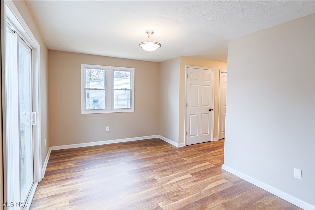 244 S Point Drive, Avon Lake, Ohio image 11