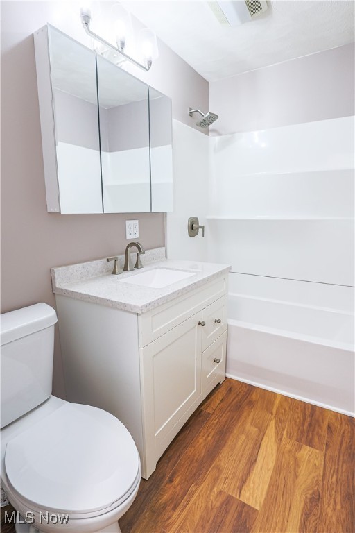 244 S Point Drive, Avon Lake, Ohio image 12