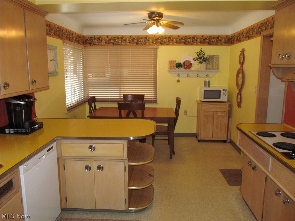 Sam Uhlins Pleasant Vly Homes - Residential