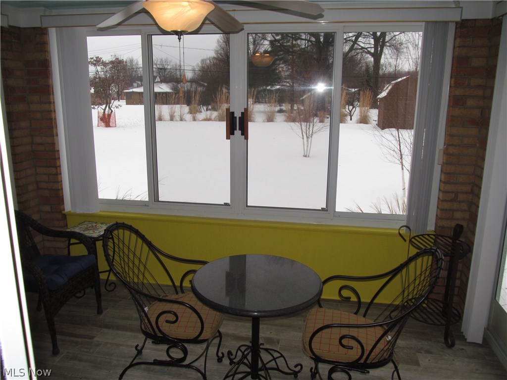 Sam Uhlins Pleasant Vly Homes - Residential