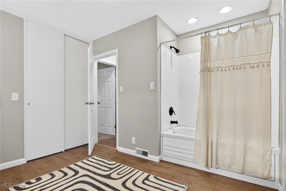 Hollywood Park - Residential