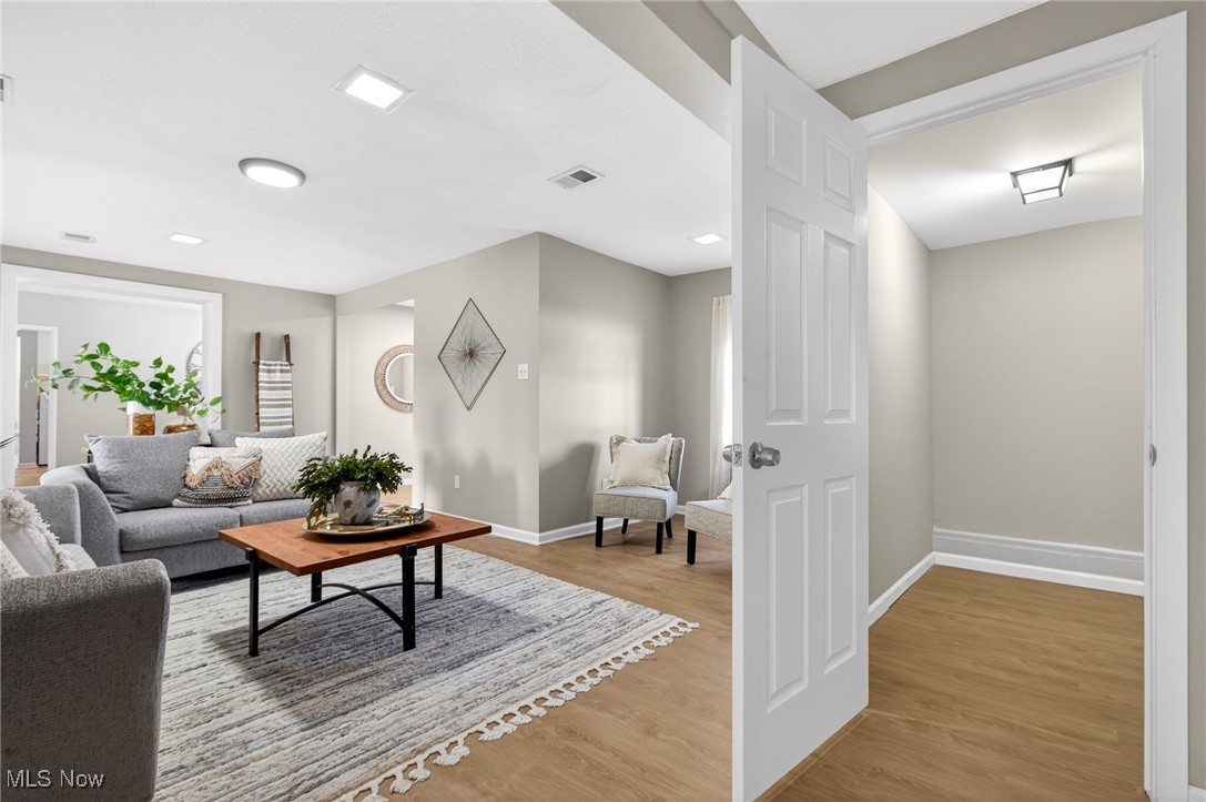 Hollywood Park - Residential