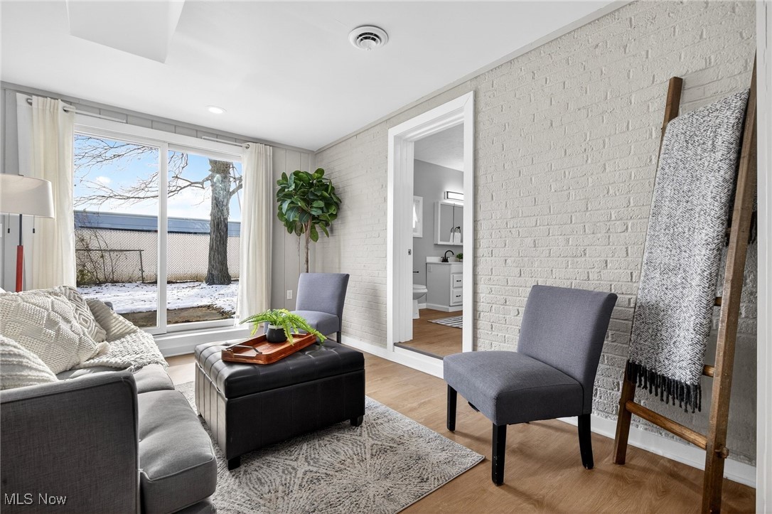 Hollywood Park - Residential