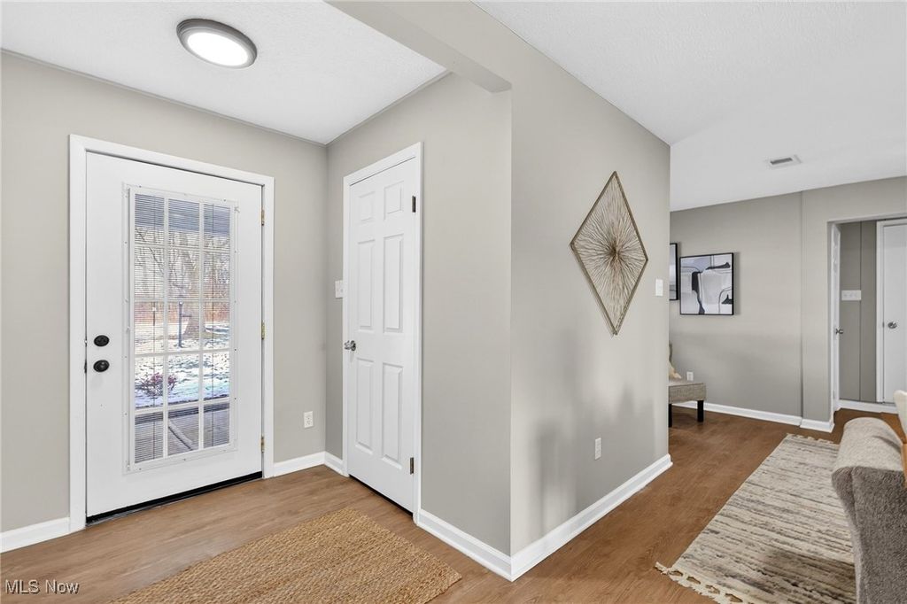 Photo of 221 Stafford Avenue, Youngstown, OH 44512 (MLS # 5176438)