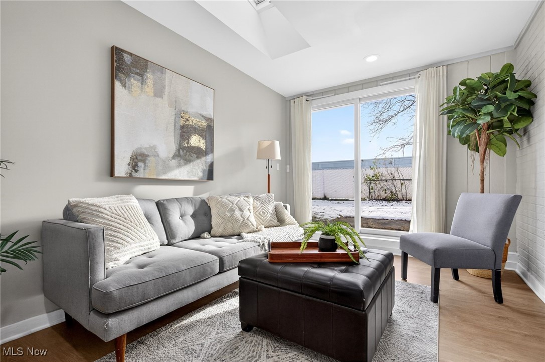 Hollywood Park - Residential