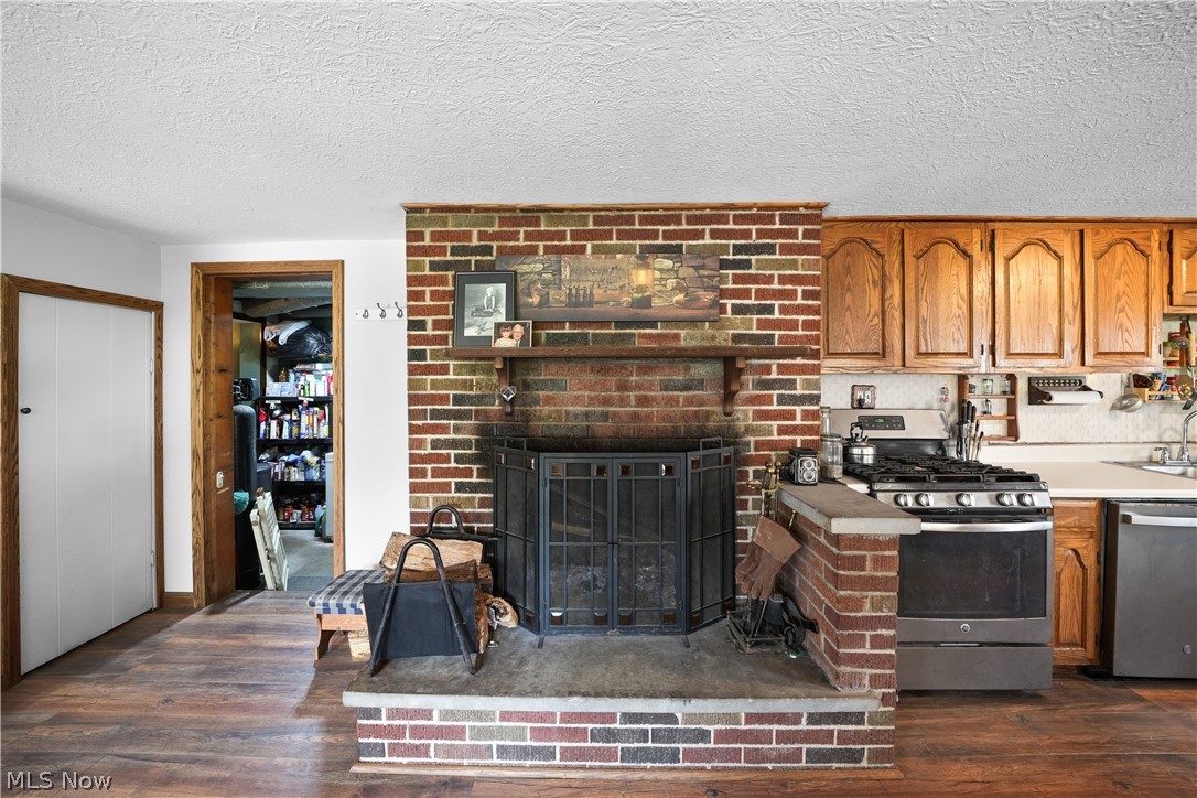 Suffield - Residential