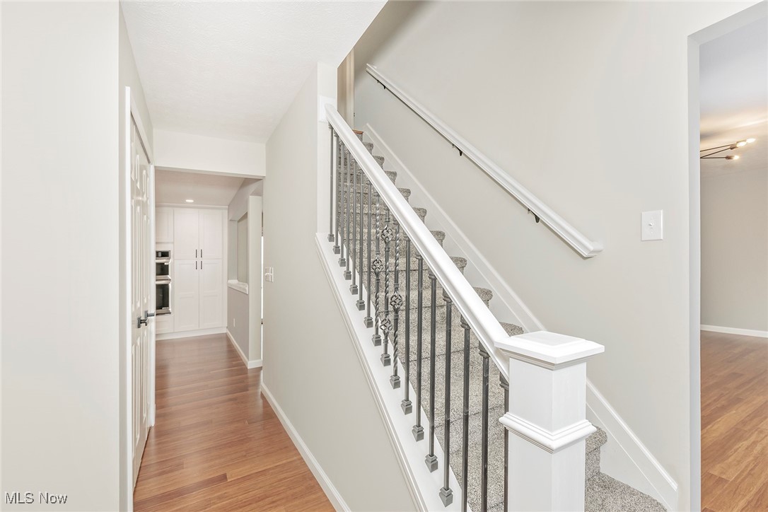 13179 Fairwinds Drive, Strongsville, Ohio image 7