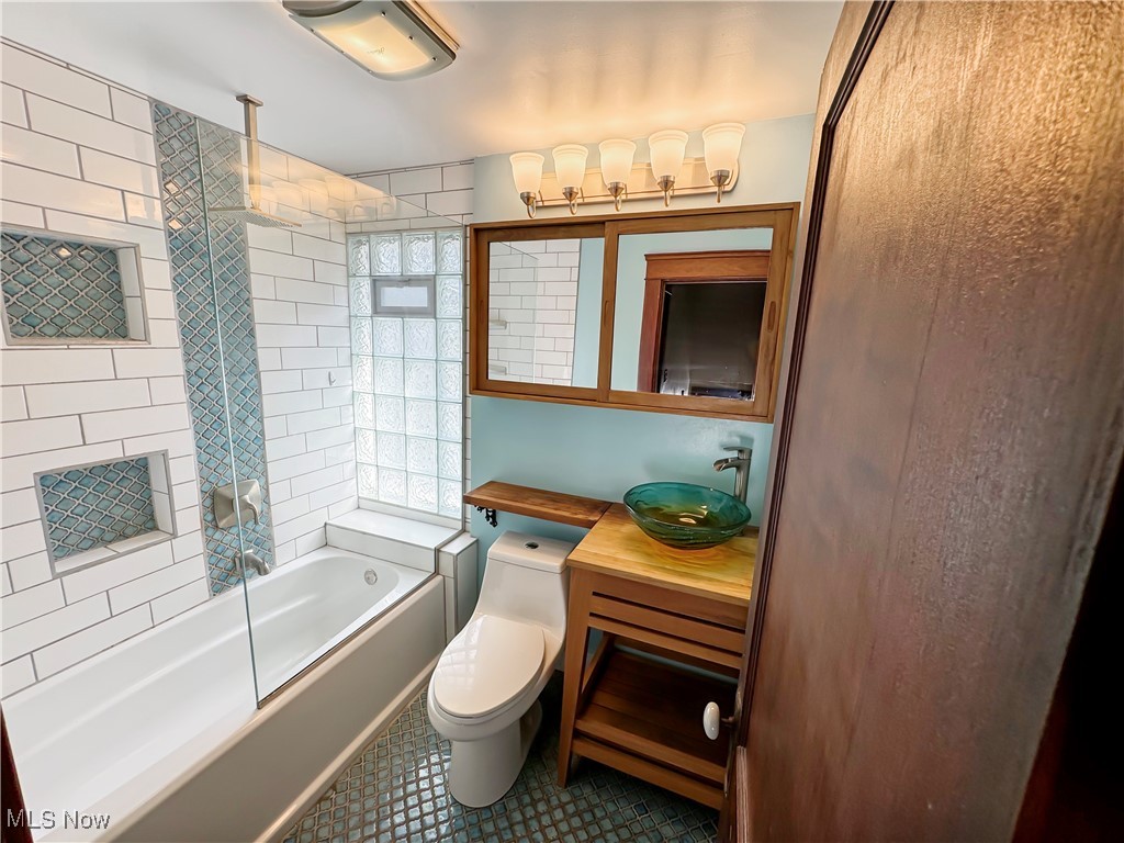 West 21st Street - Residential